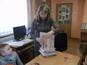 Międzynarodowy Dzień Książki dla Dzieci w Bibliotece w Jabłonicy Polskiej